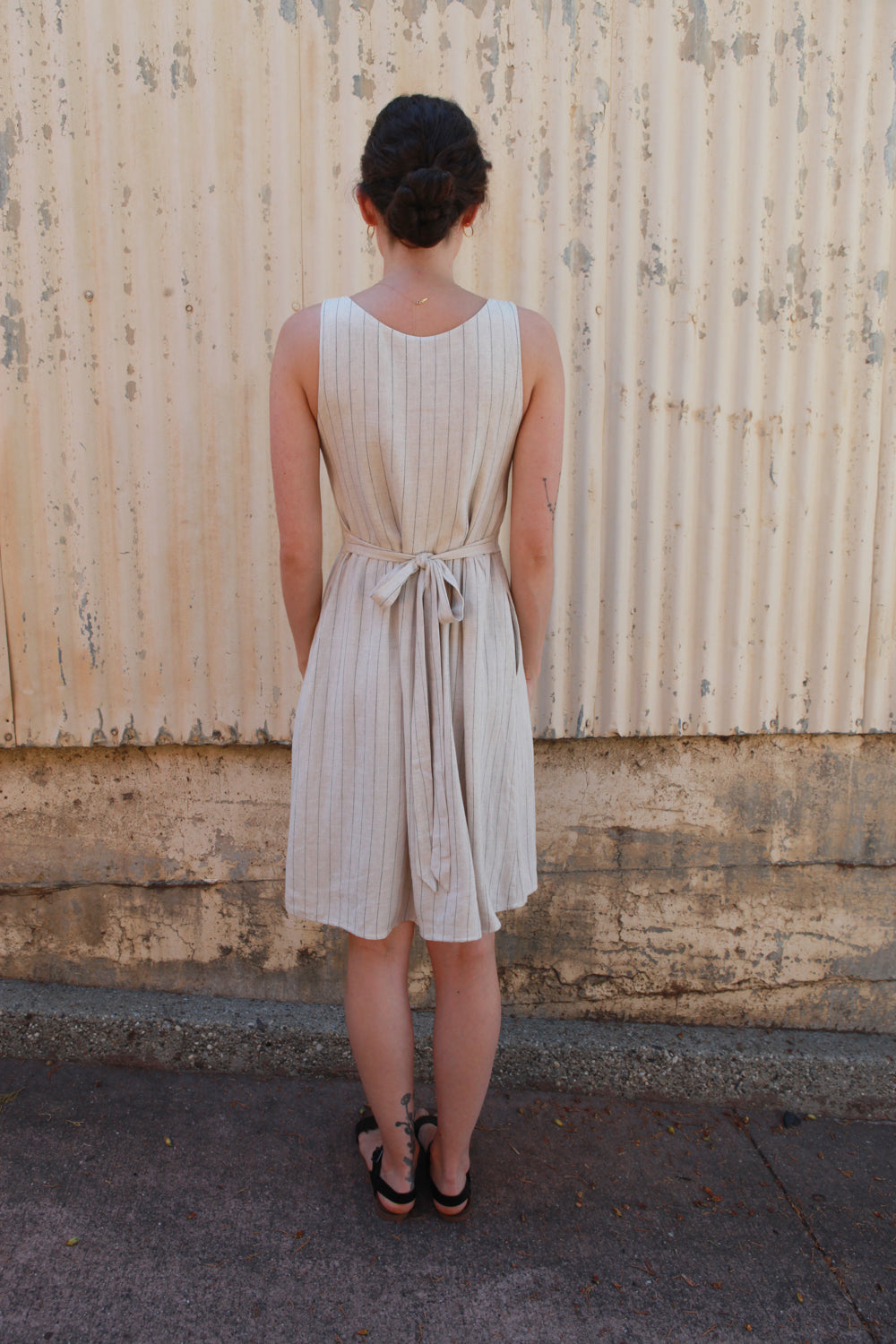 Hannah Dress in Oat Linen Stripe-5