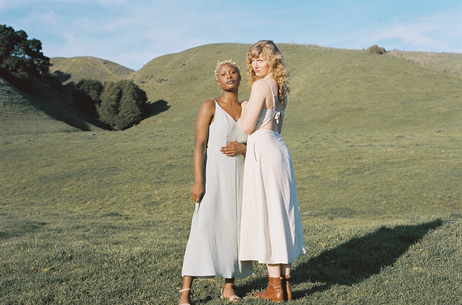 Meadow Dress in Oat Straw Linen - Aware House