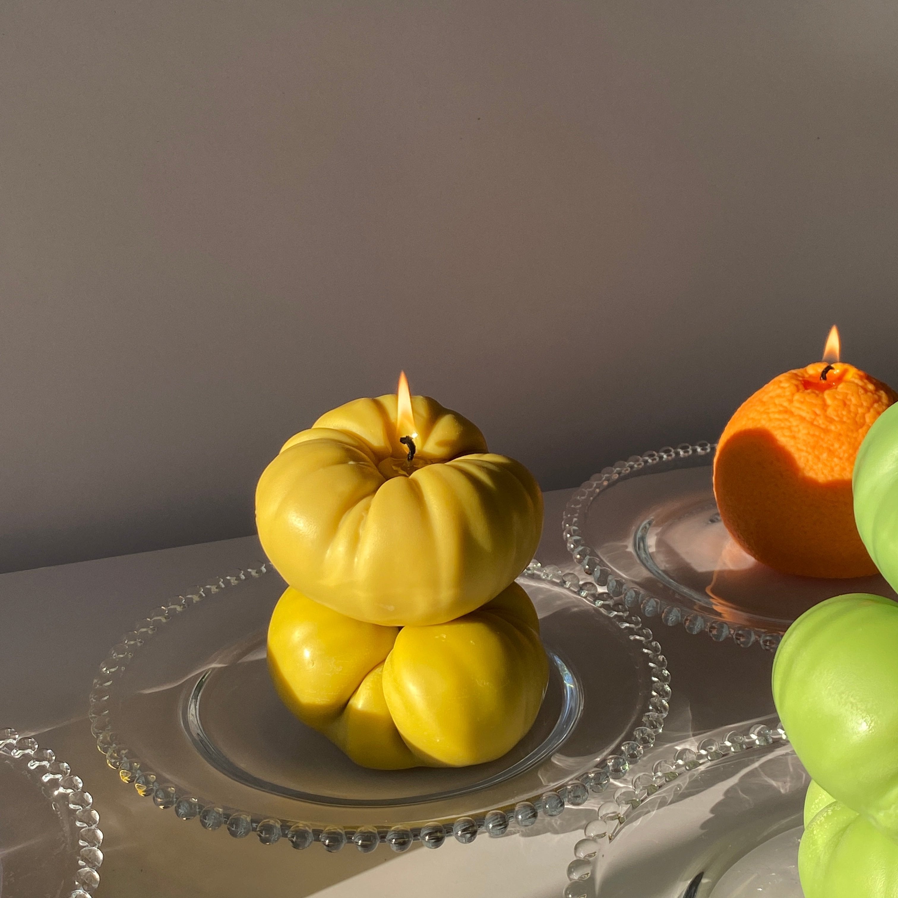 Heirloom Tomato Candle | Orange-zoom-1