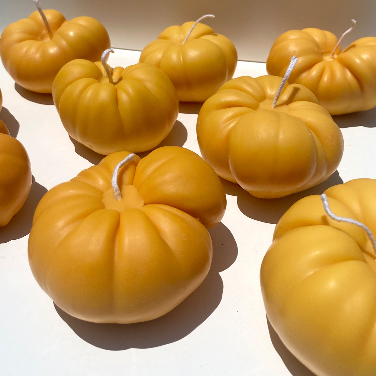 Heirloom Tomato Candle | Orange-zoom-4