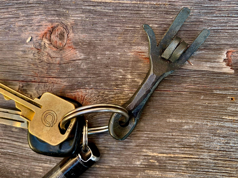 Keychain Hand-zoom-