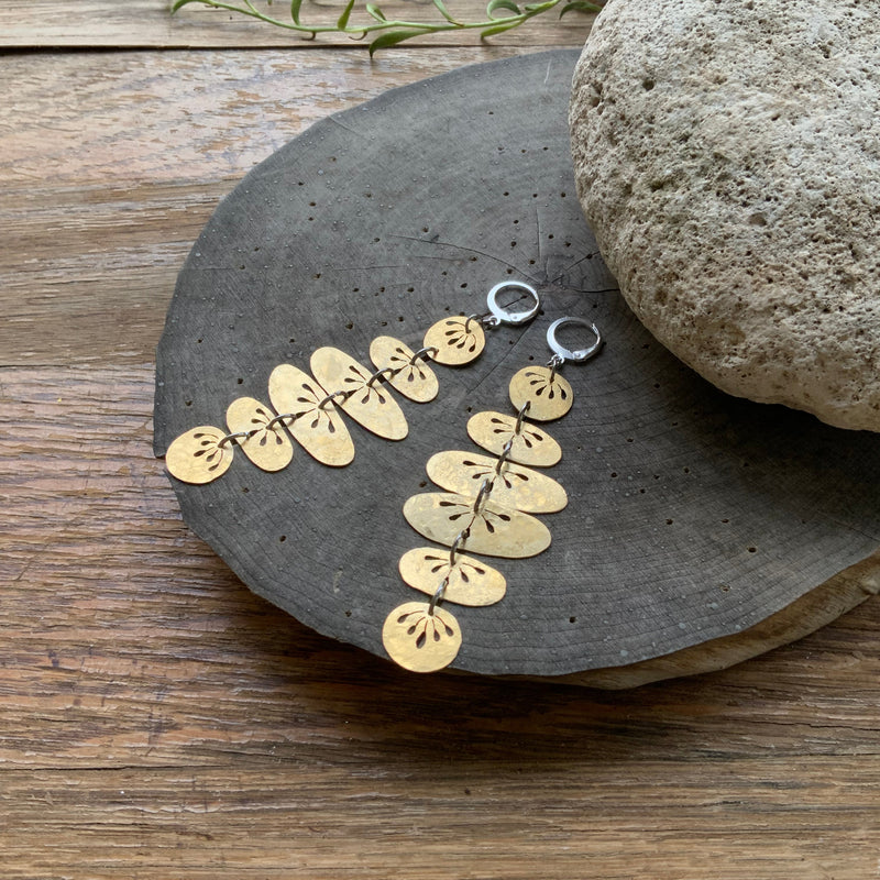 Floral Folklore River Rock Drop Earrings-zoom-