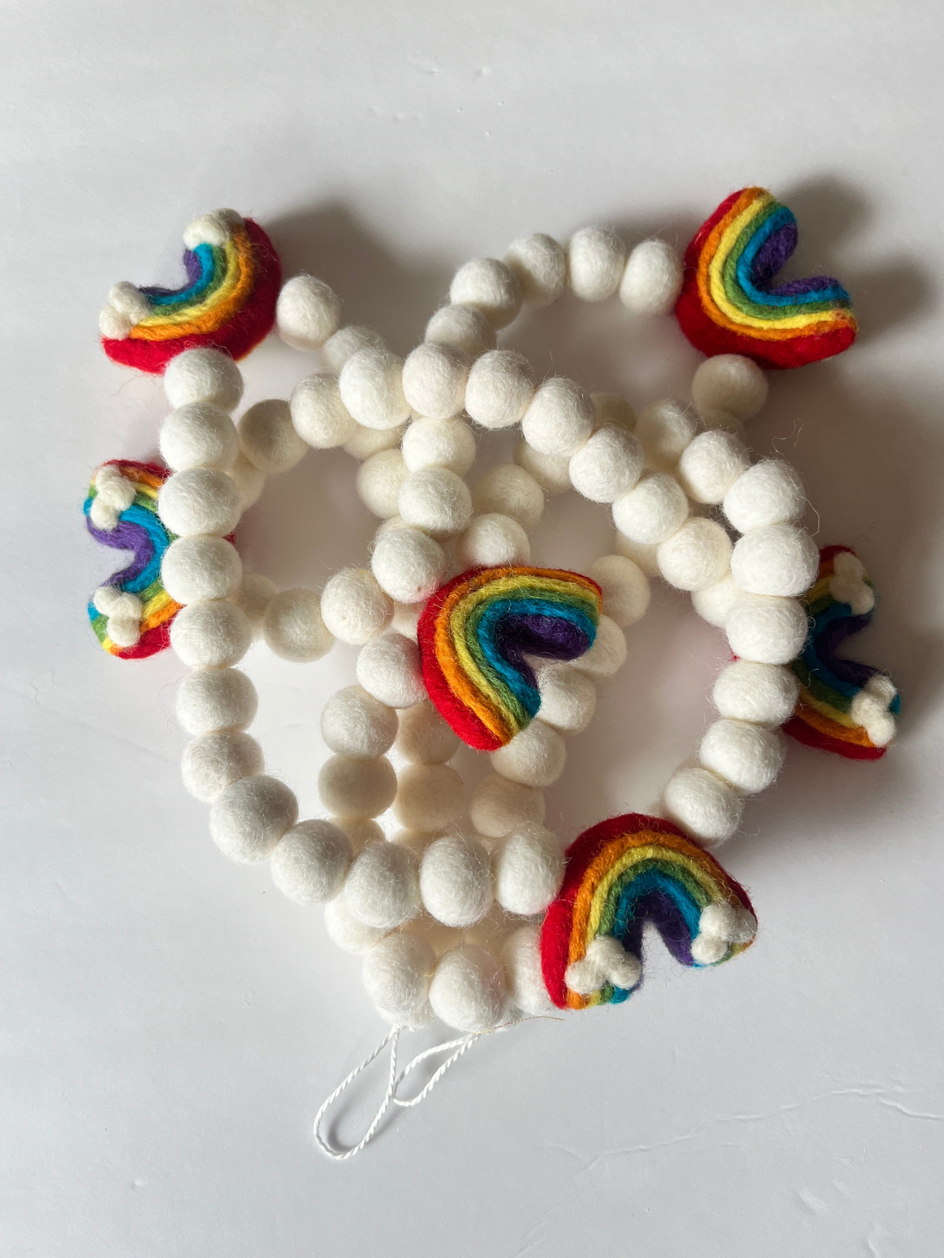 Felt Rainbow Garland-zoom-1