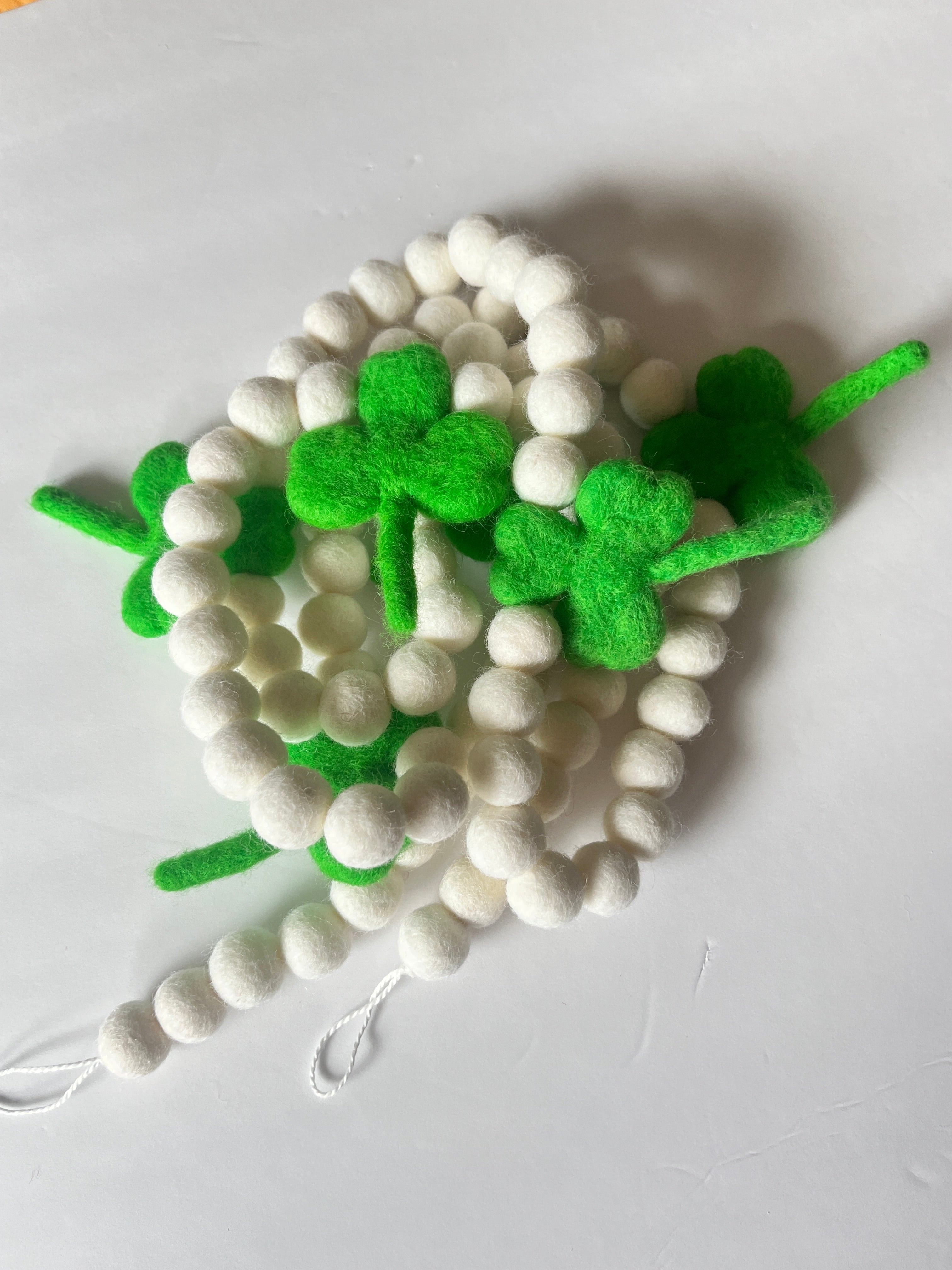 Felt Clover Garland-zoom-1