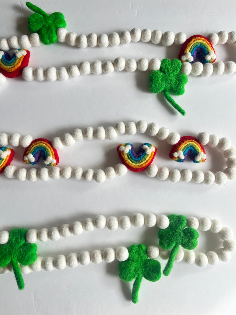 Felt Feeling Lucky Garland-zoom-