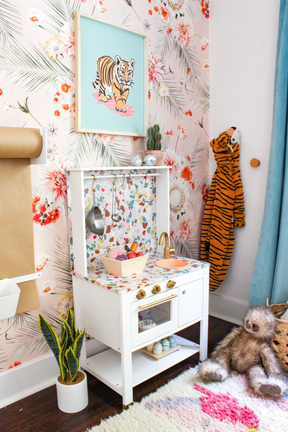 Palm Springs Wallpaper, peach - Aware House - Samantha Santana Creative - 