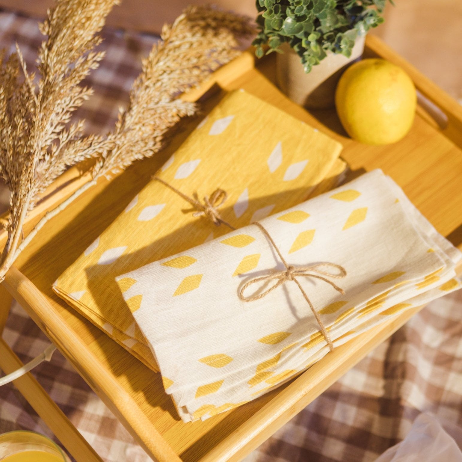 Terra – Pure Linen Table Napkins – Mustard White (Set of 2)-zoom-2