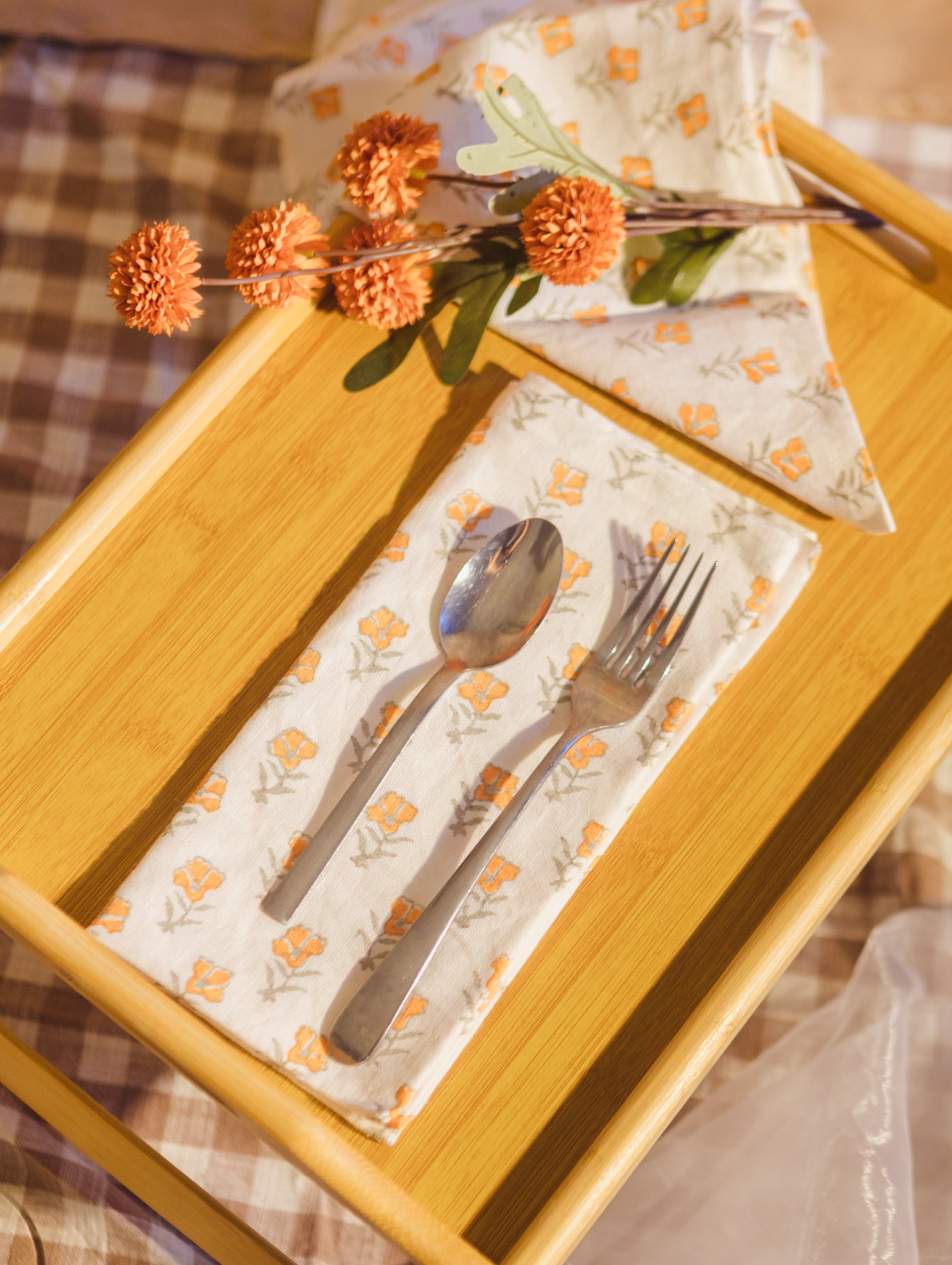 Peach Garden Table Napkins (Set of 4)