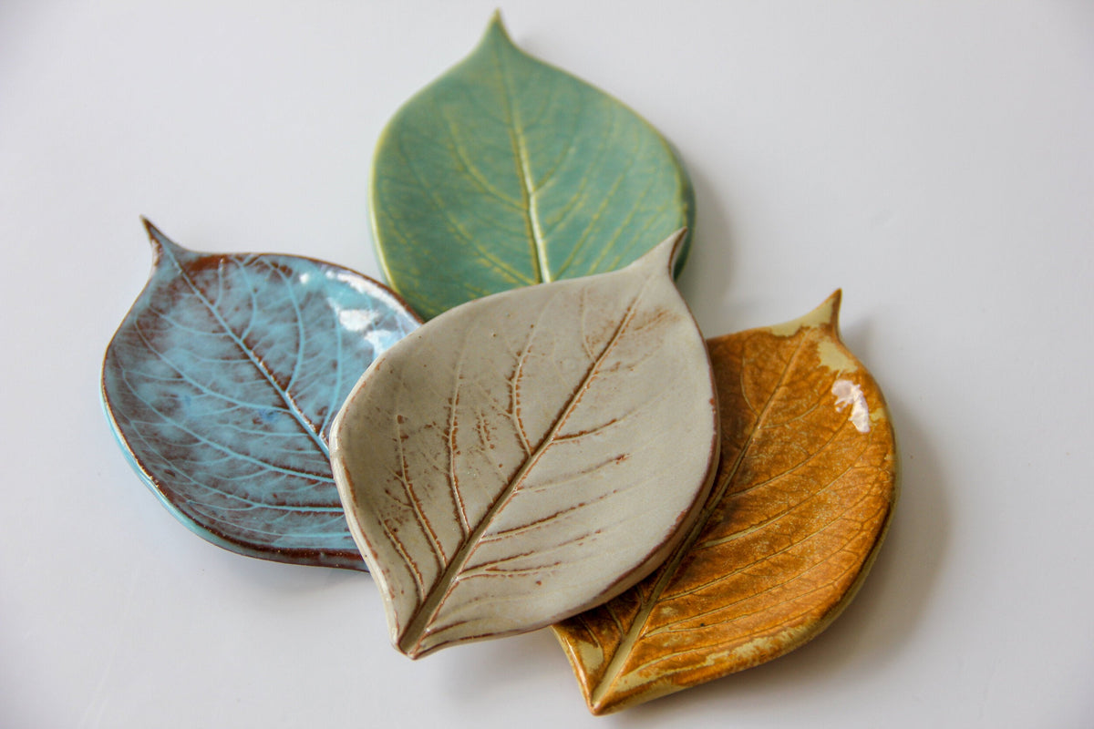 Small Leaf Dish-zoom-5