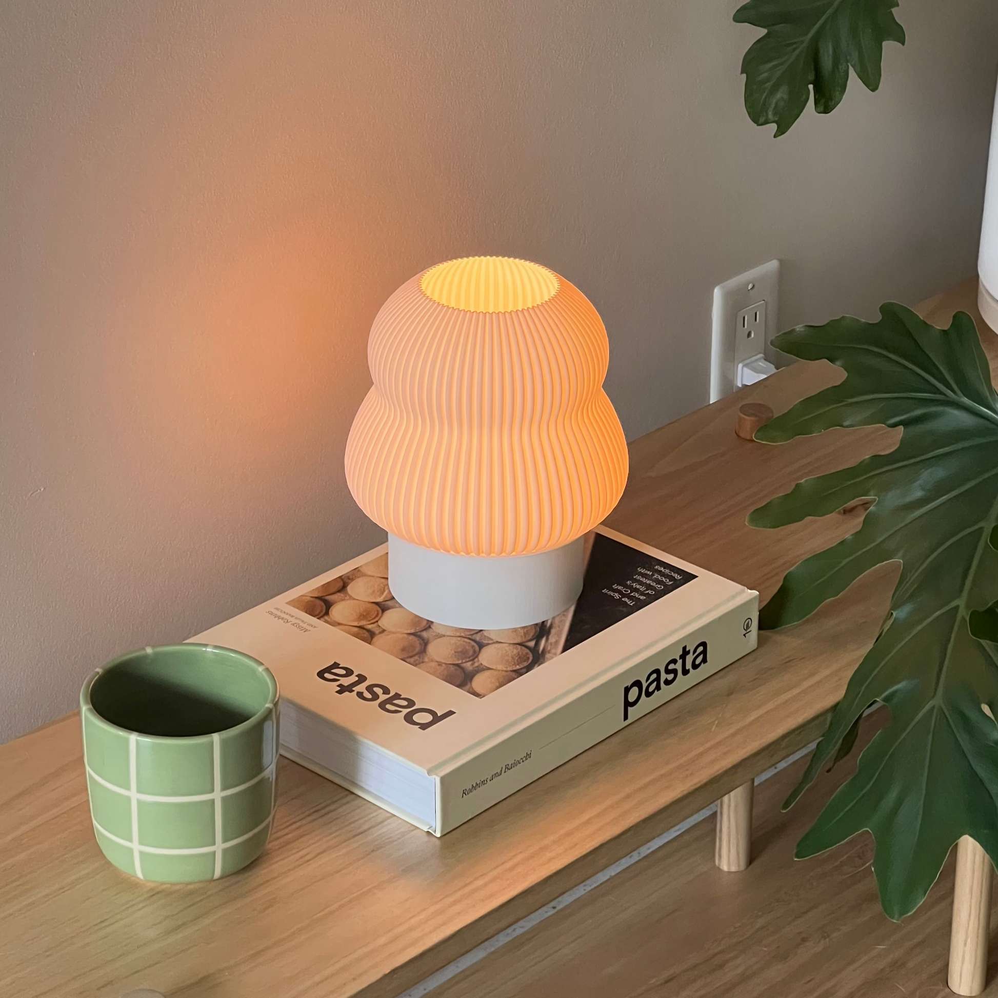 Poly Table Lamp-1