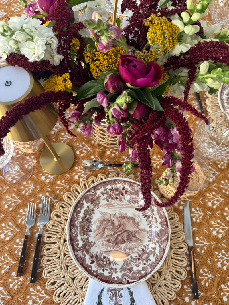 Laurel Tablecloth in Goldenrod-zoom-