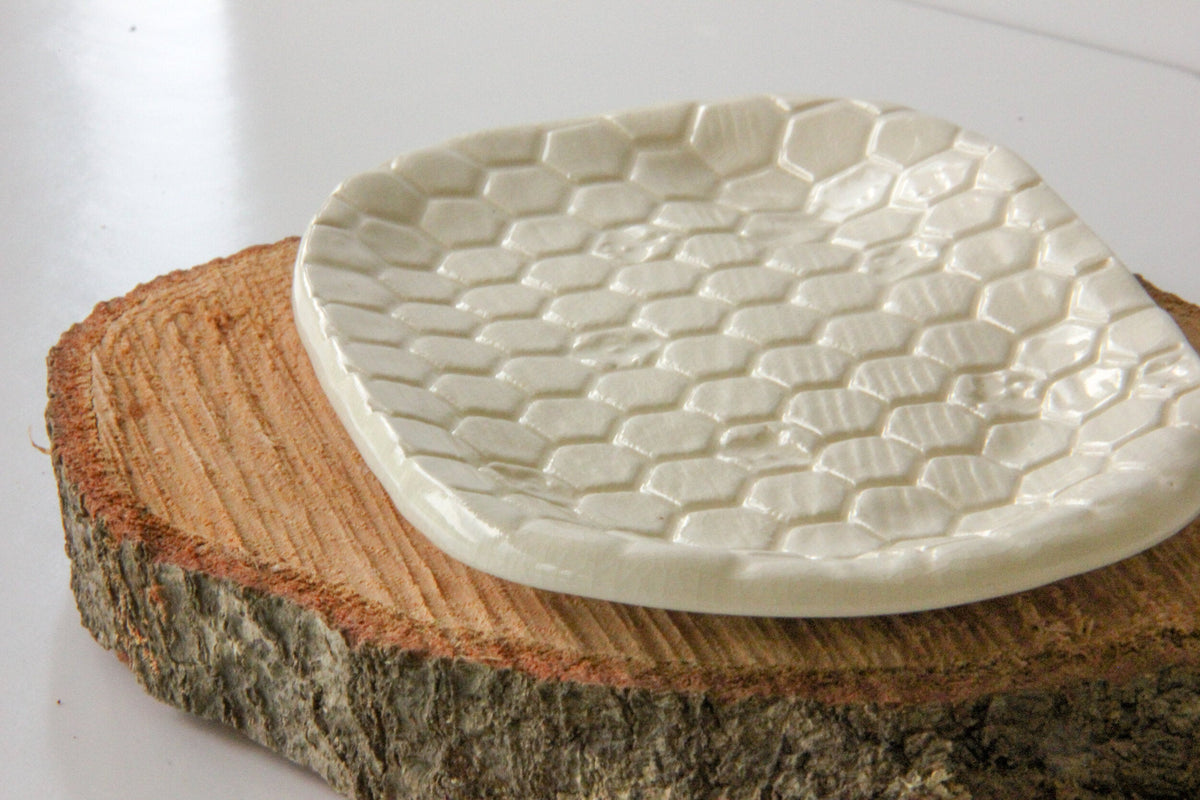 Beehive Soap Dish-5
