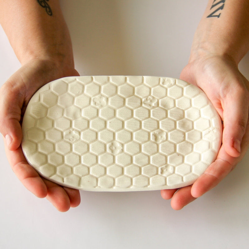 Beehive Soap Dish-zoom-