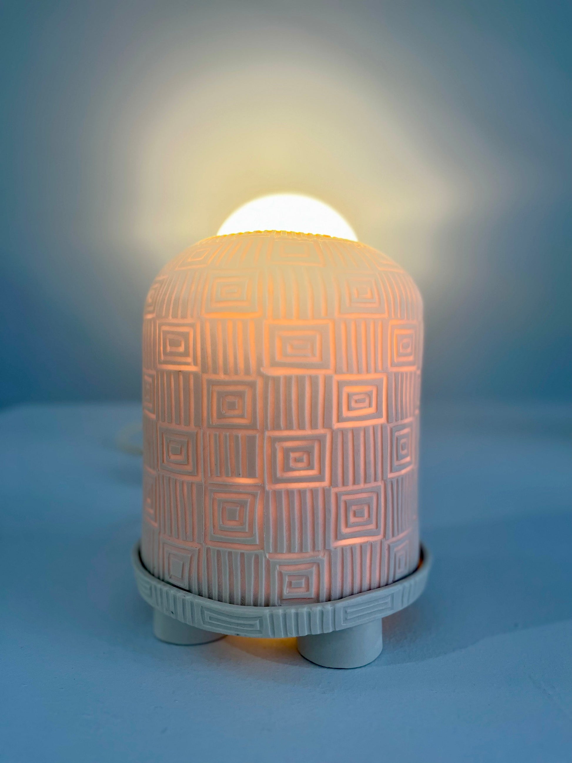 Cyclops Table Lamp-6