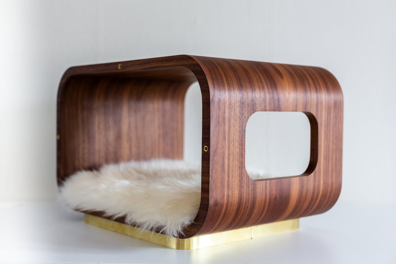 LUNA Bed in Walnut-zoom-