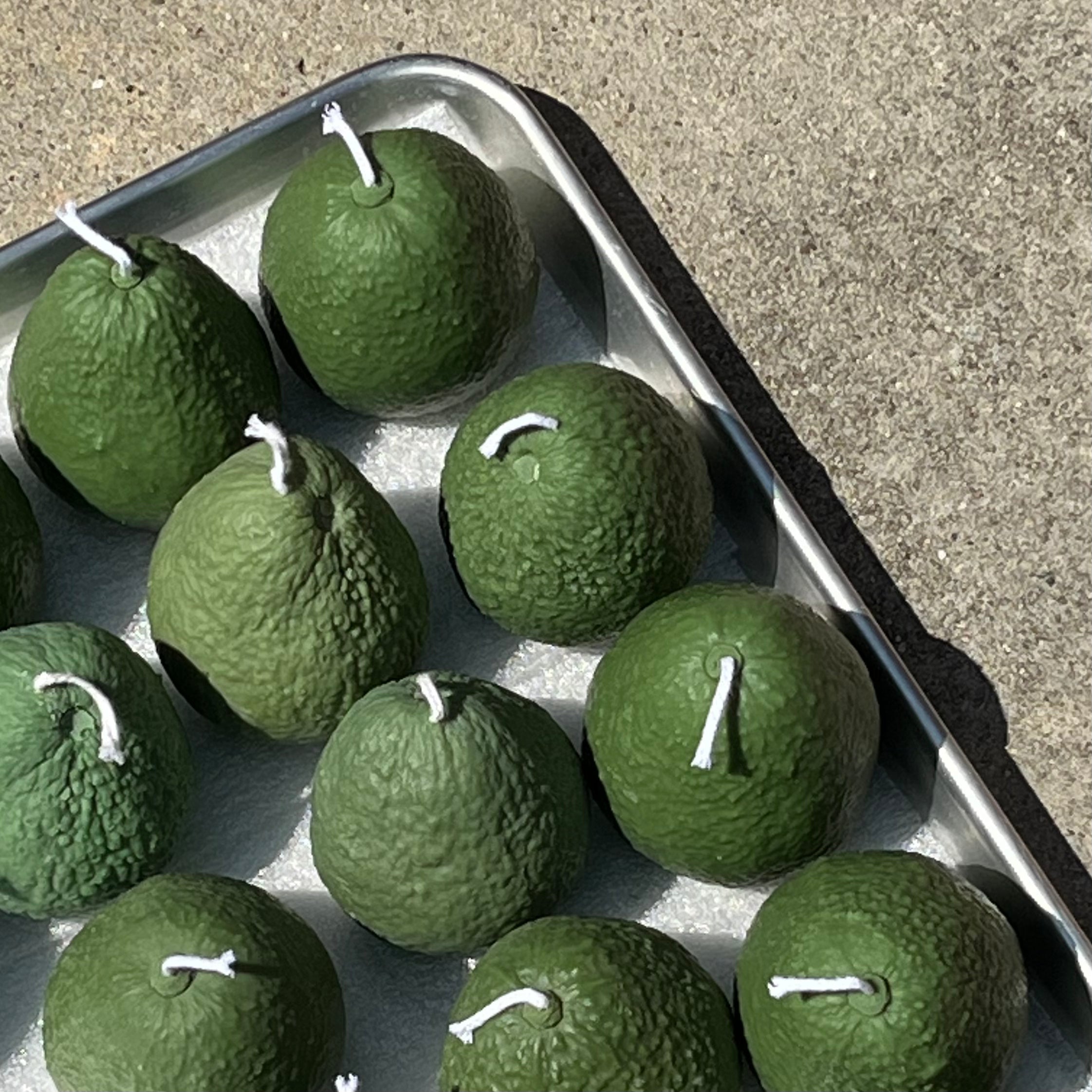 Large Avocado Candle-zoom-7