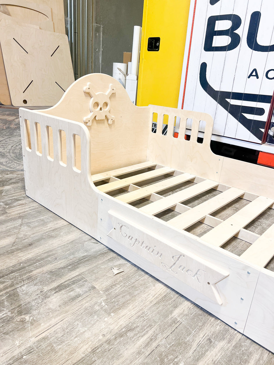 CAPTAIN JACK | Pirate Ship Bed
