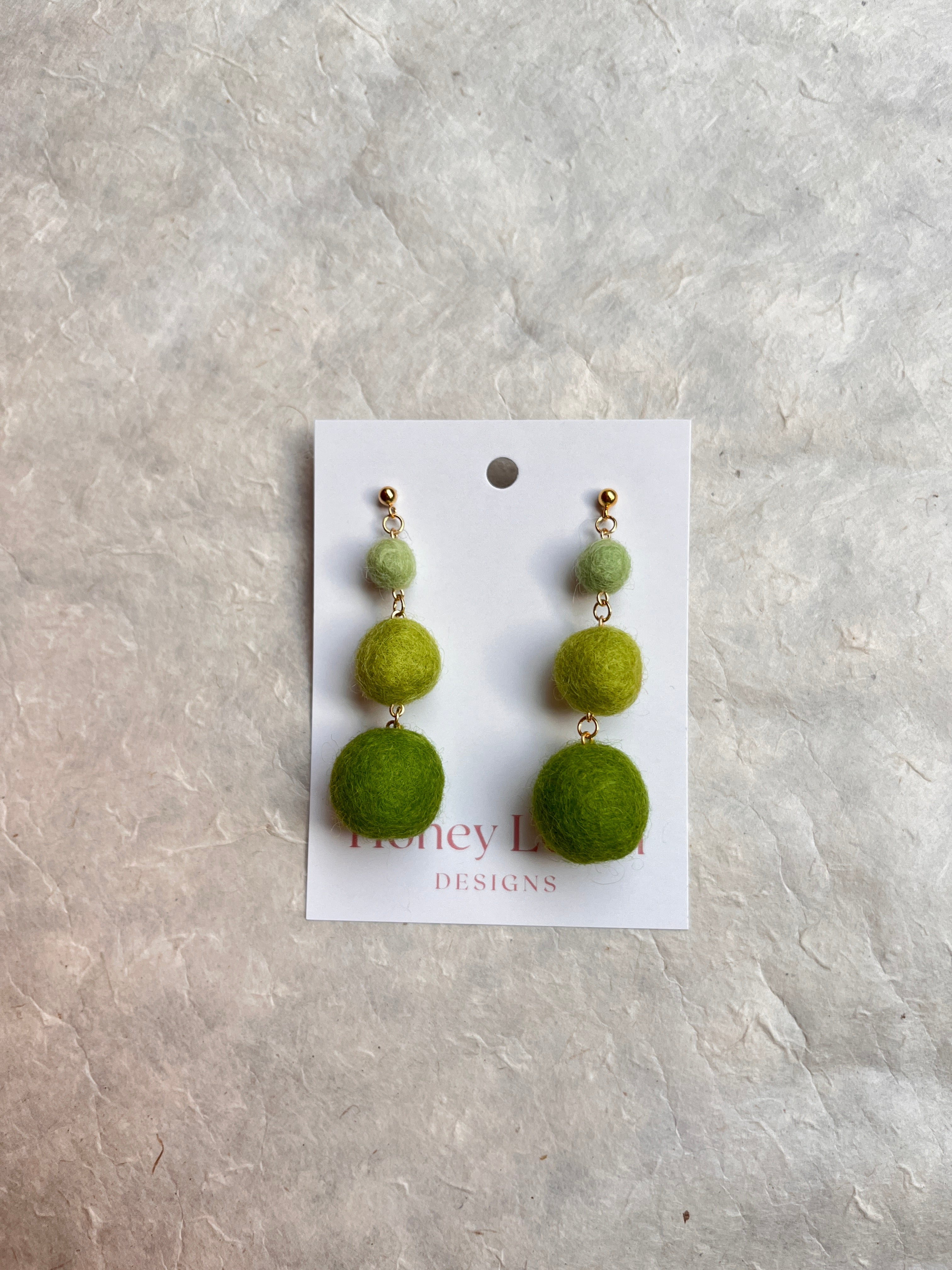 Minimalist Ombré Felt Ball Earrings-zoom-5