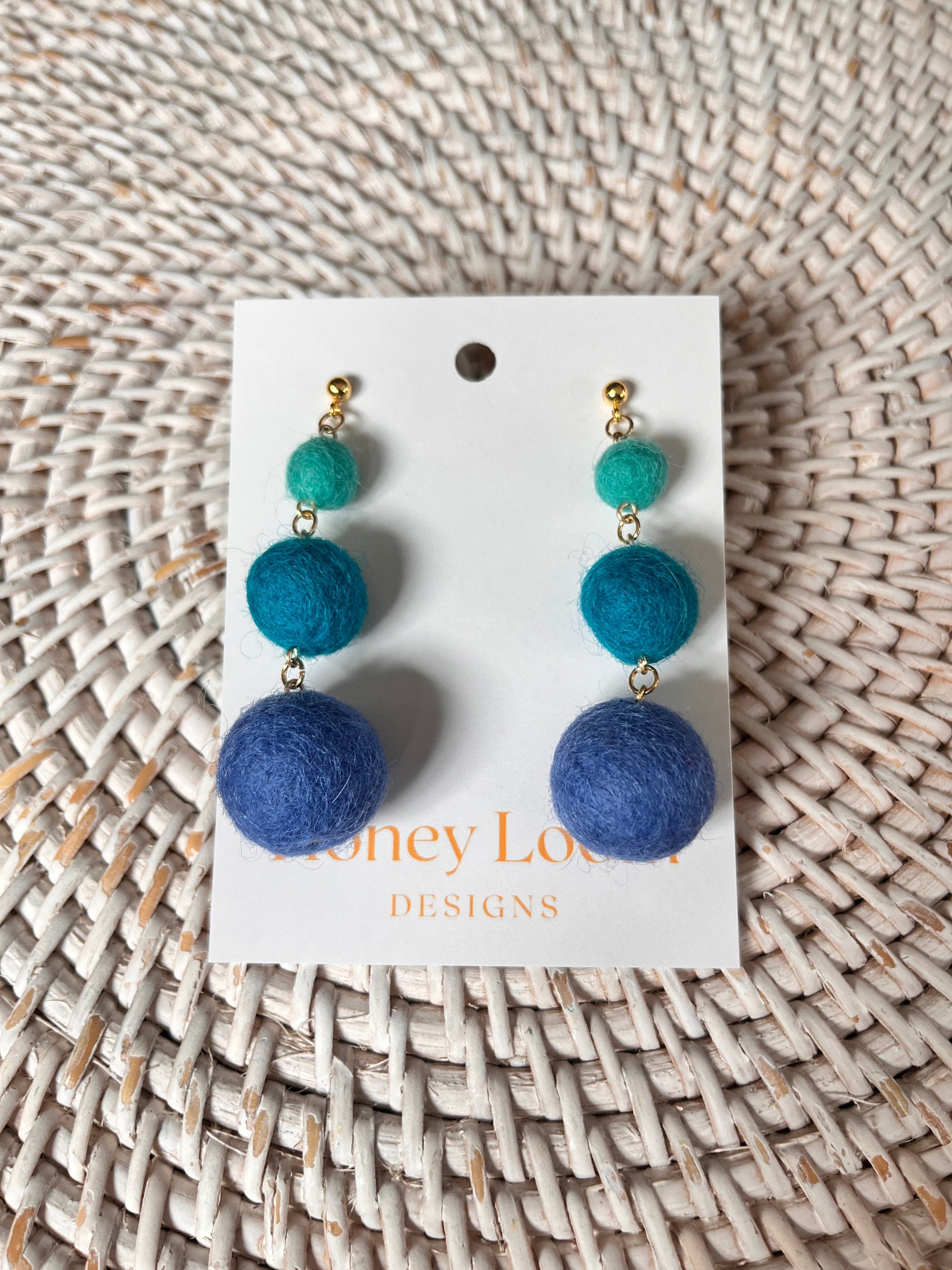 Minimalist Ombré Felt Ball Earrings-3