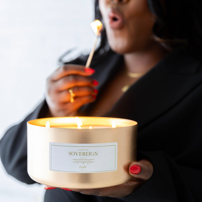 Raphah Extra-Large Candle-zoom-