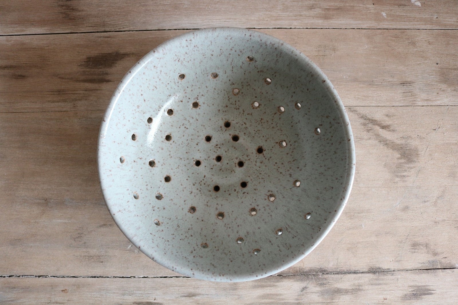 Handmade Ceramic Berry Bowl - Aware House