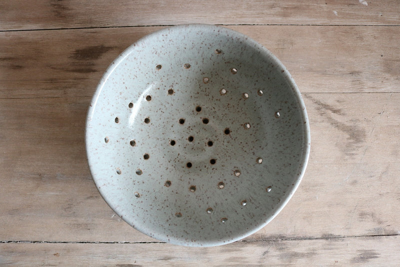 Handmade Ceramic Berry Bowl-zoom-