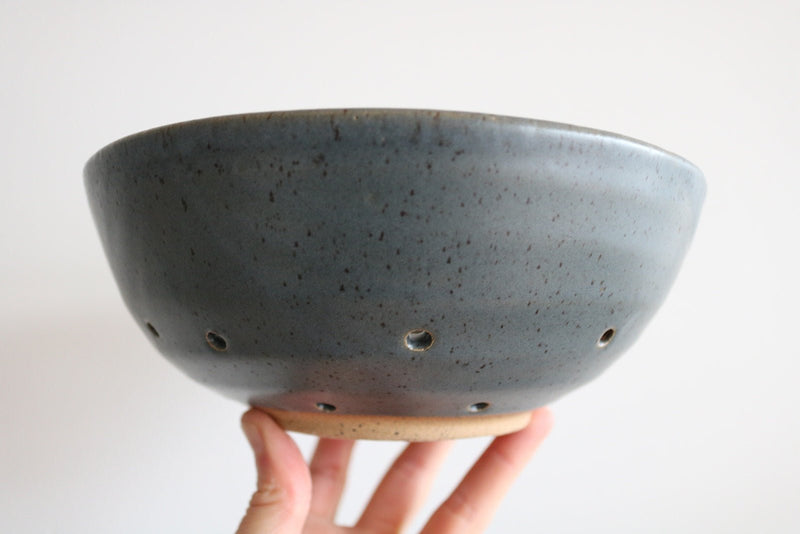 Handmade Ceramic Berry Bowl-zoom-