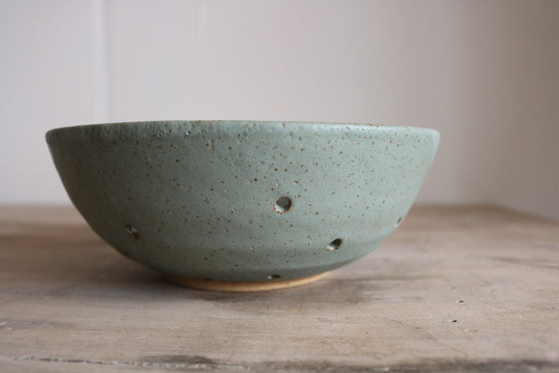 Handmade Ceramic Berry Bowl-zoom-