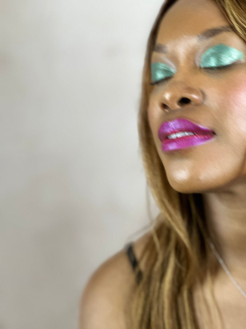 Lipstick | 8 Luxurious Shades-zoom-