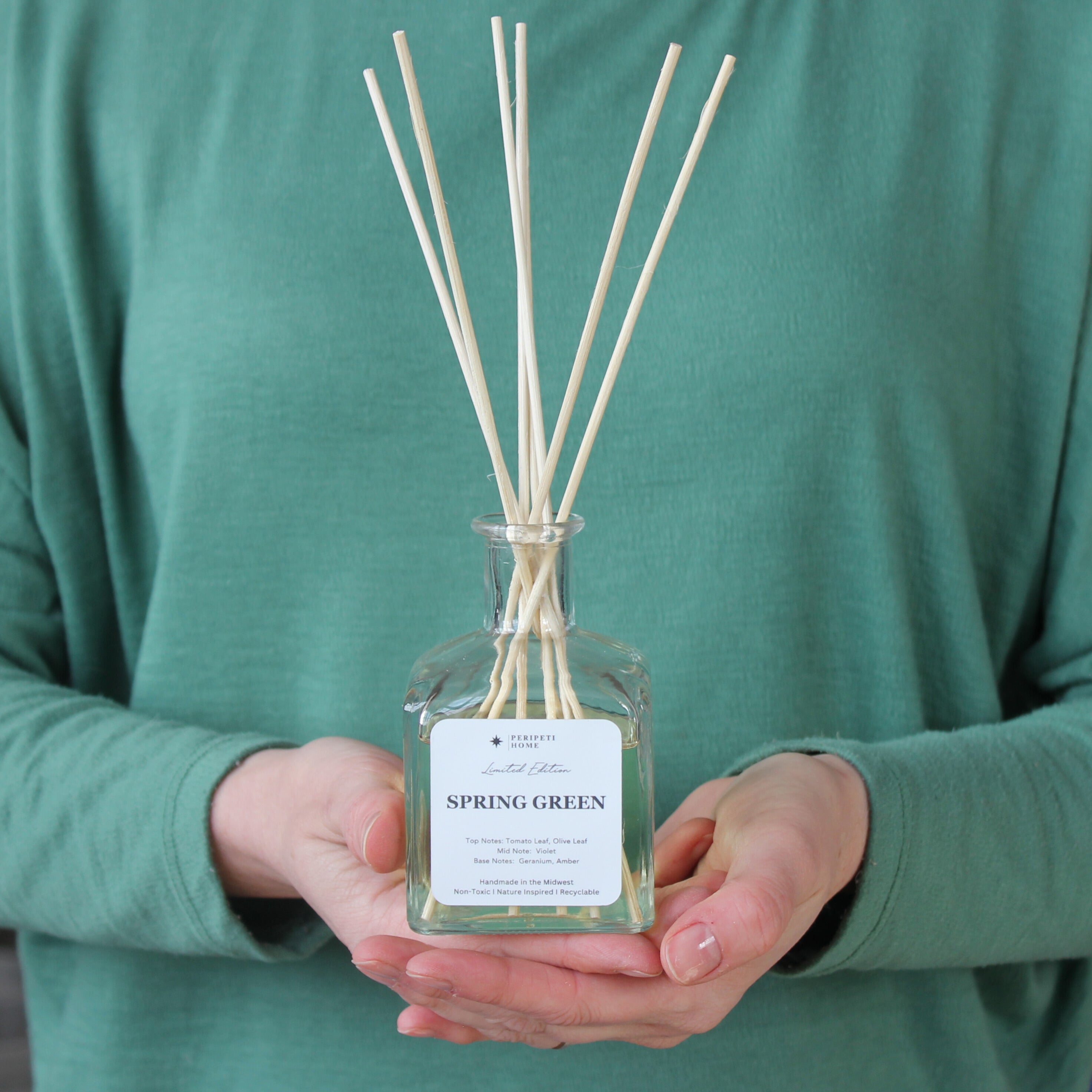 Spring Green Candle-zoom-4