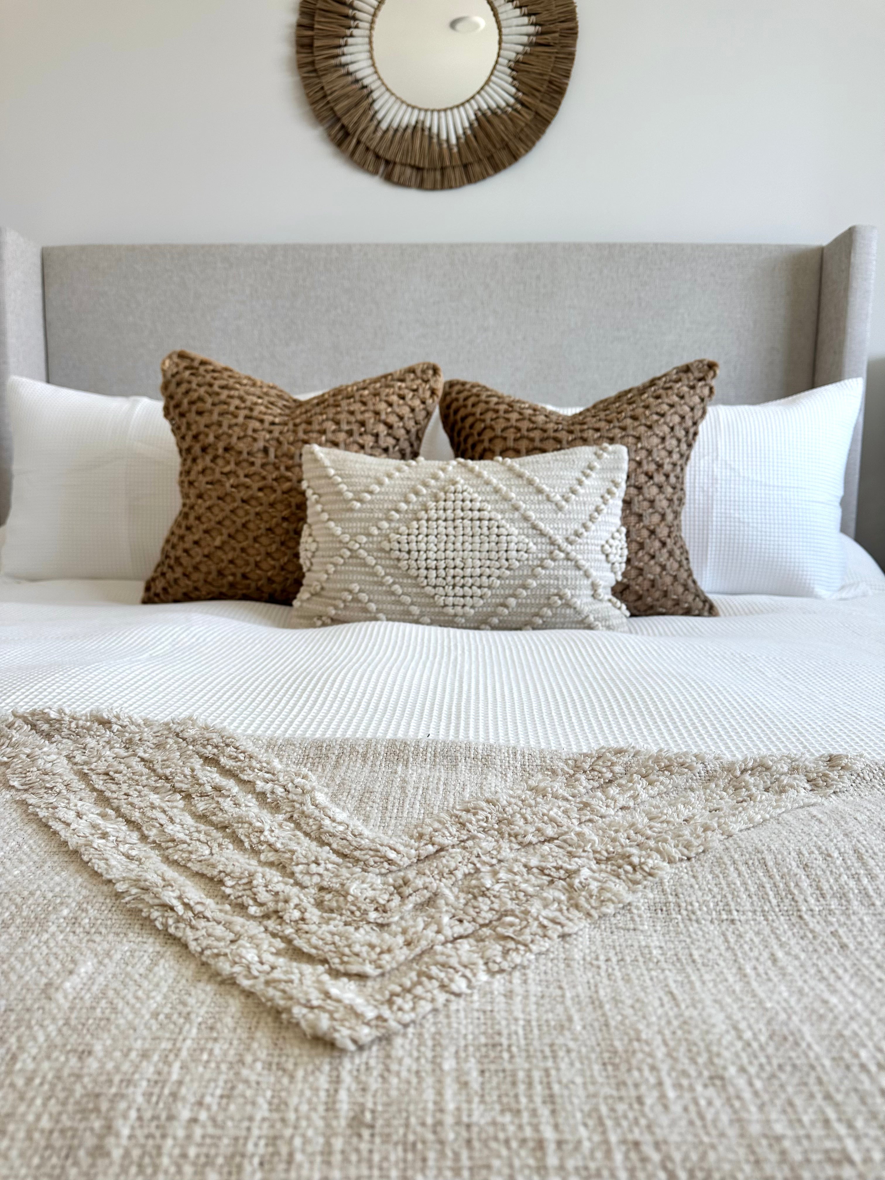 Tanah Pillow Cover-zoom-3