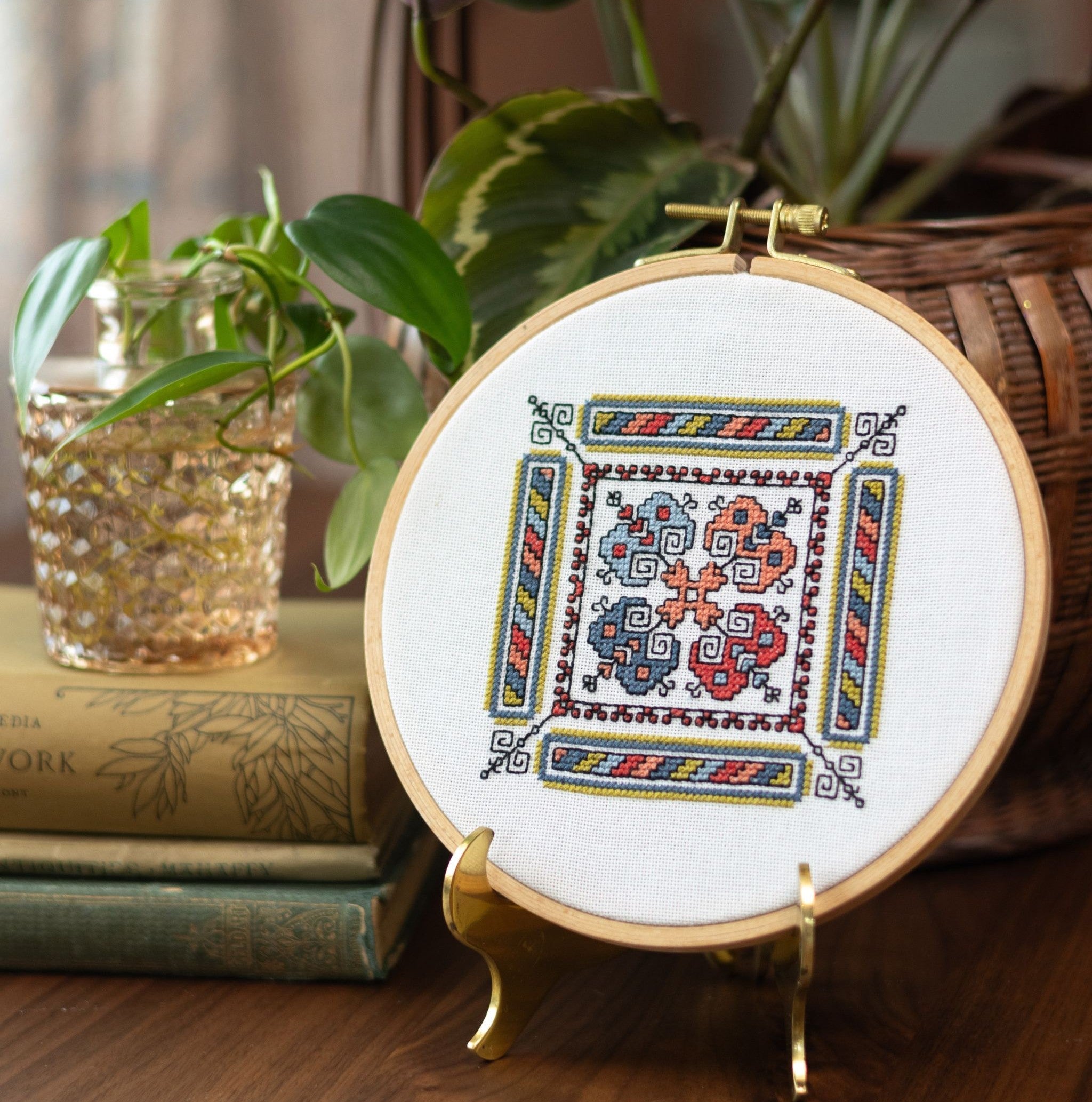 Kalamata Courtyard Cross Stitch Hoop Kit