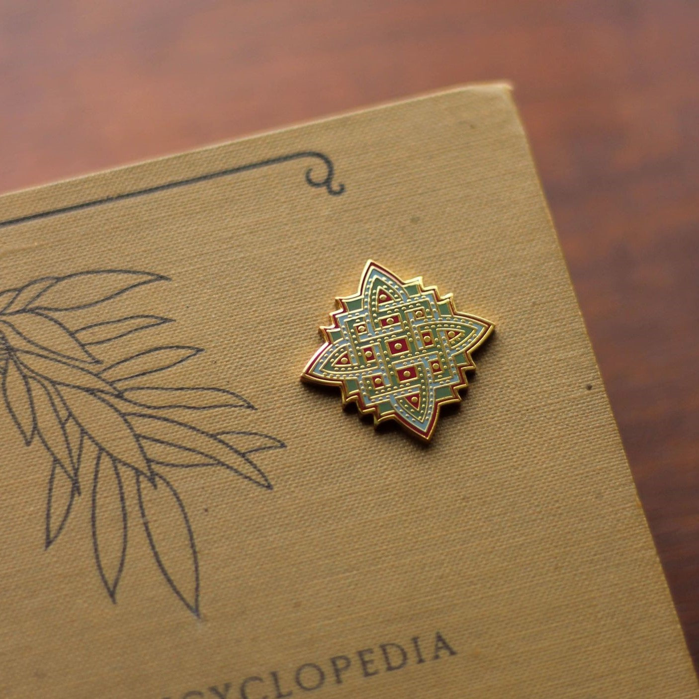 Knotwork Needleminder