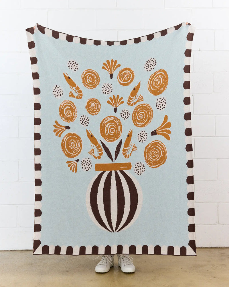 Le Bouquet Throw Blanket-zoom-