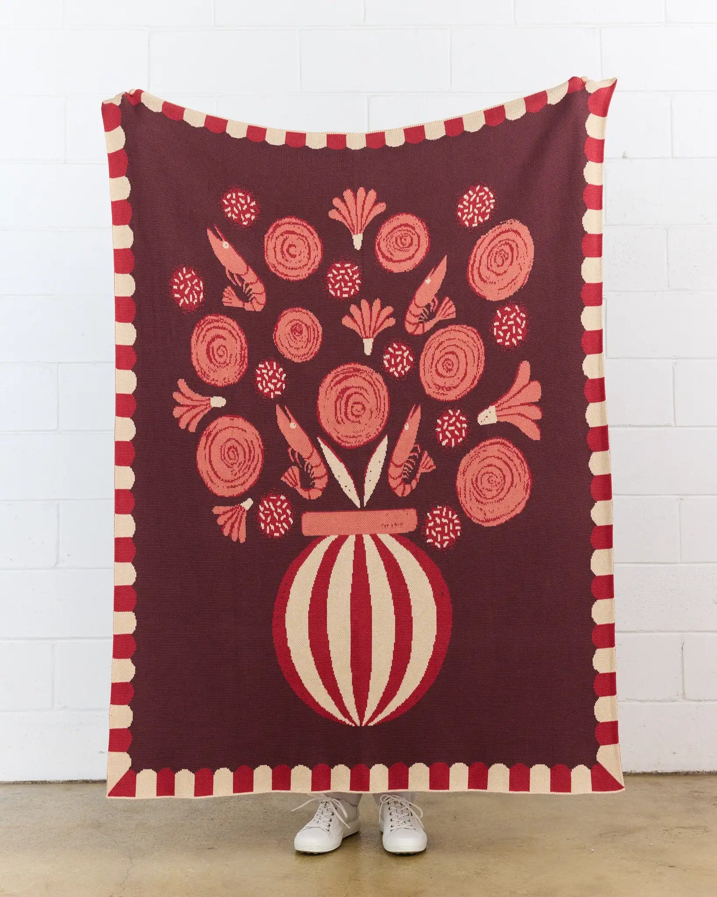 Le Bouquet Throw Blanket