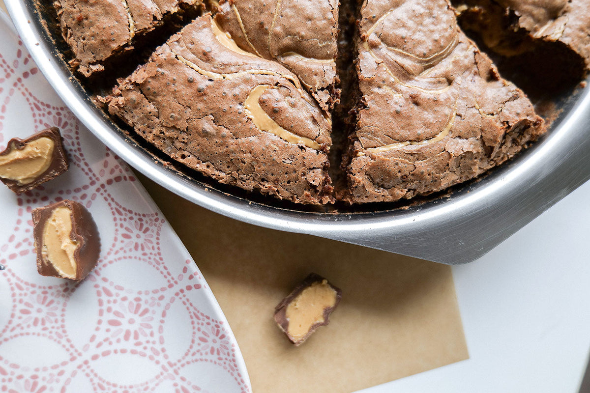 9" Round Brownie Pan-zoom-2