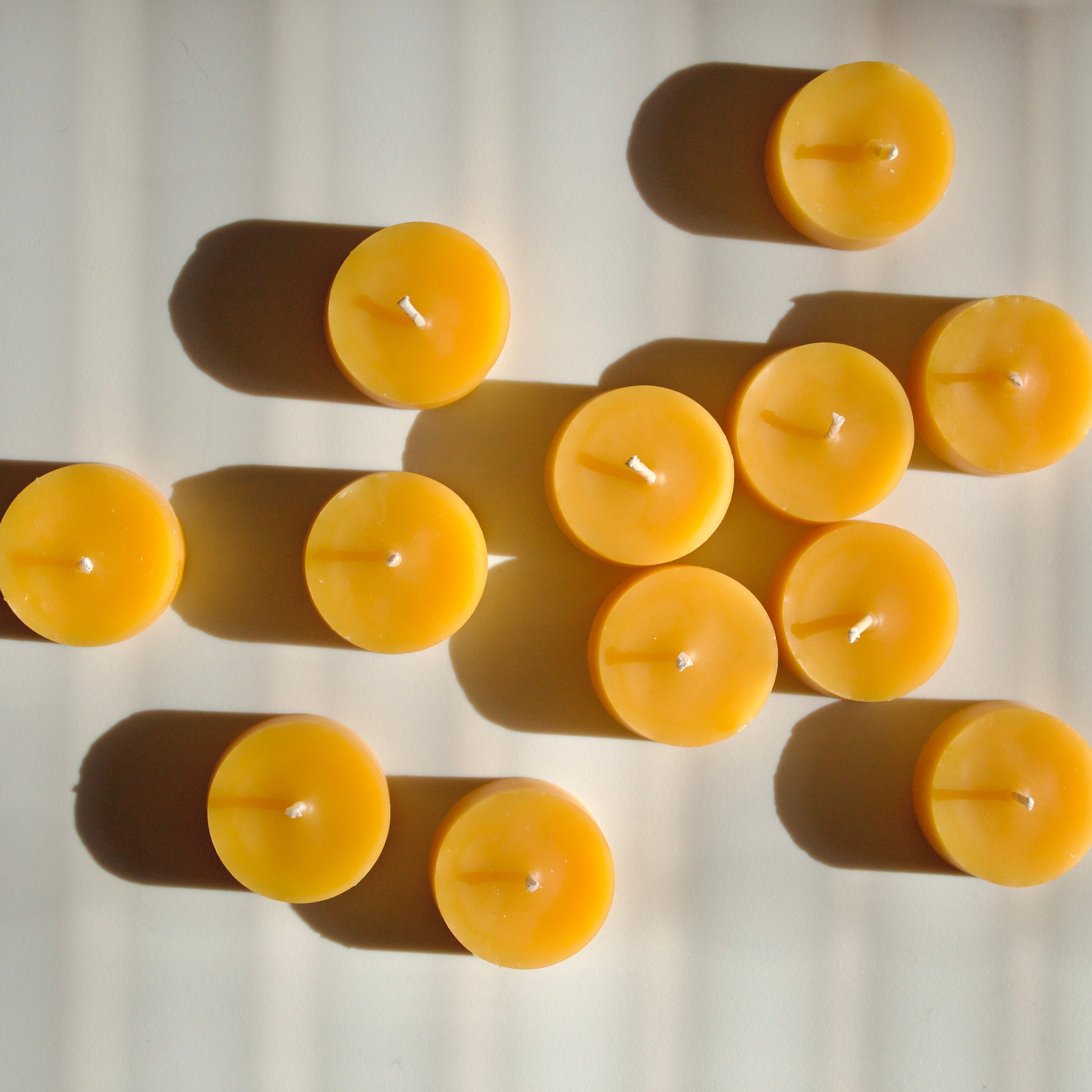 Pure Beeswax Tea Light Candles-zoom-2