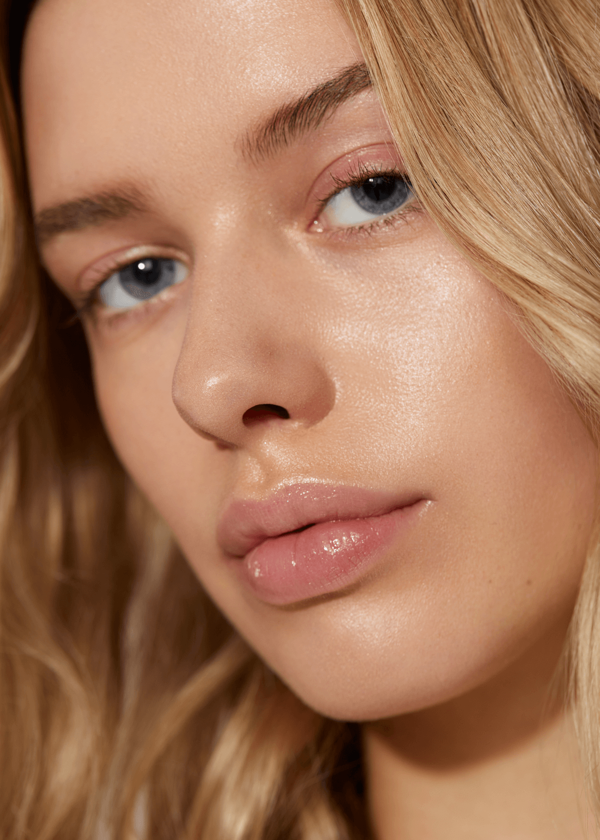 Minori Lip Gloss - Thumbnail 4