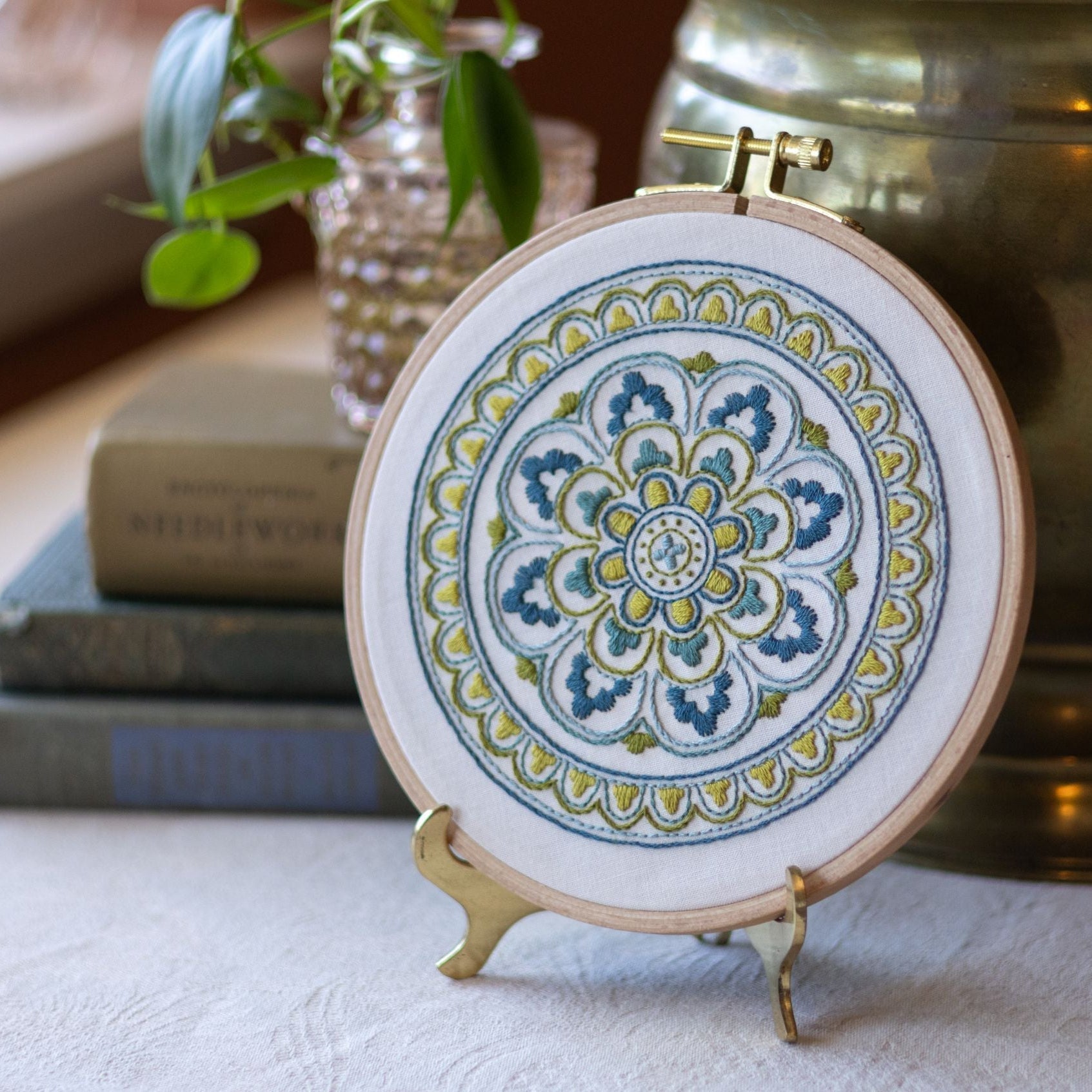 Myra Medallion Stick-and-Stitch-zoom-3