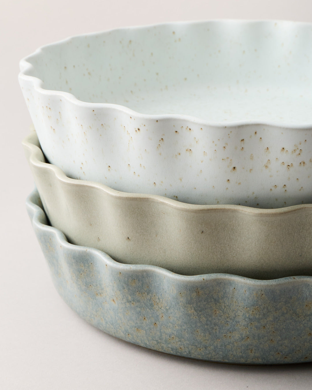 Fieldstone Ruffle Pie Dish-zoom-9