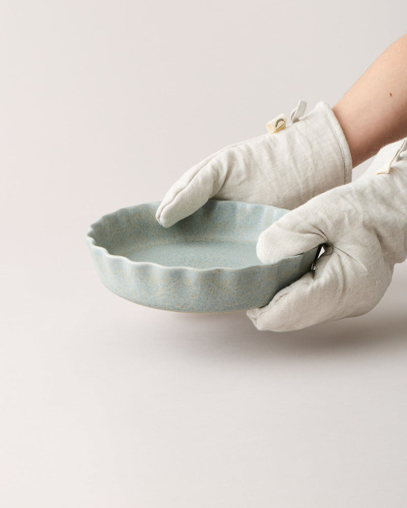Fieldstone Ruffle Pie Dish-zoom-
