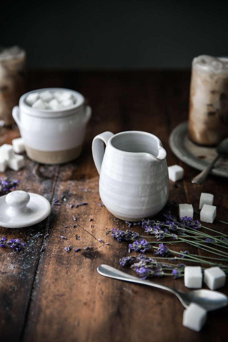Farmer's Sugar and Creamer Set-zoom-