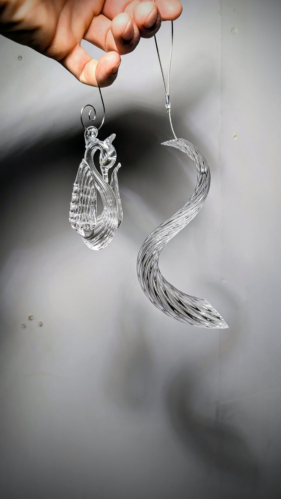 Onde Ornament
