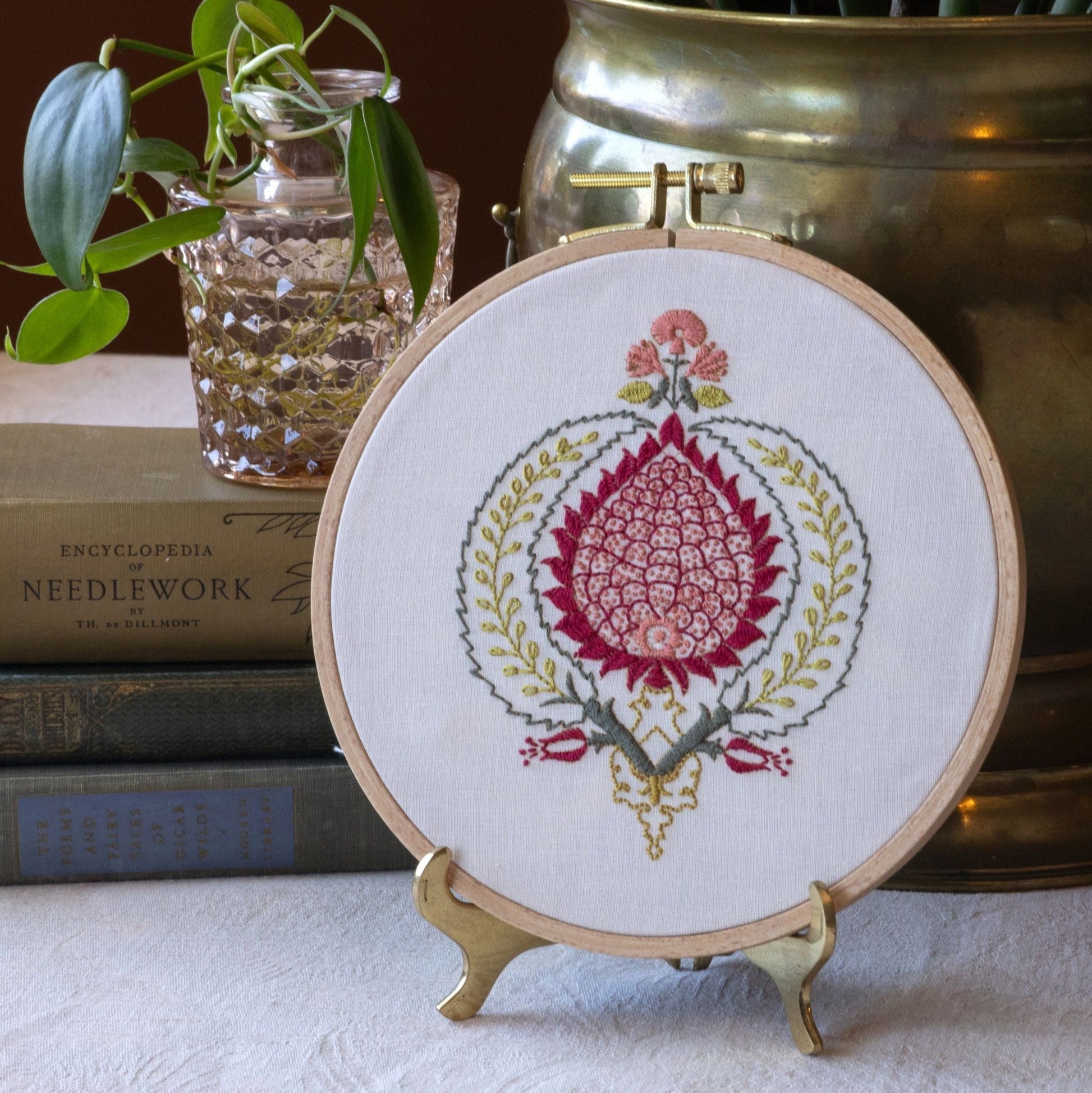 Peloponnesian Pomegranate Embroidery Hoop kit-1