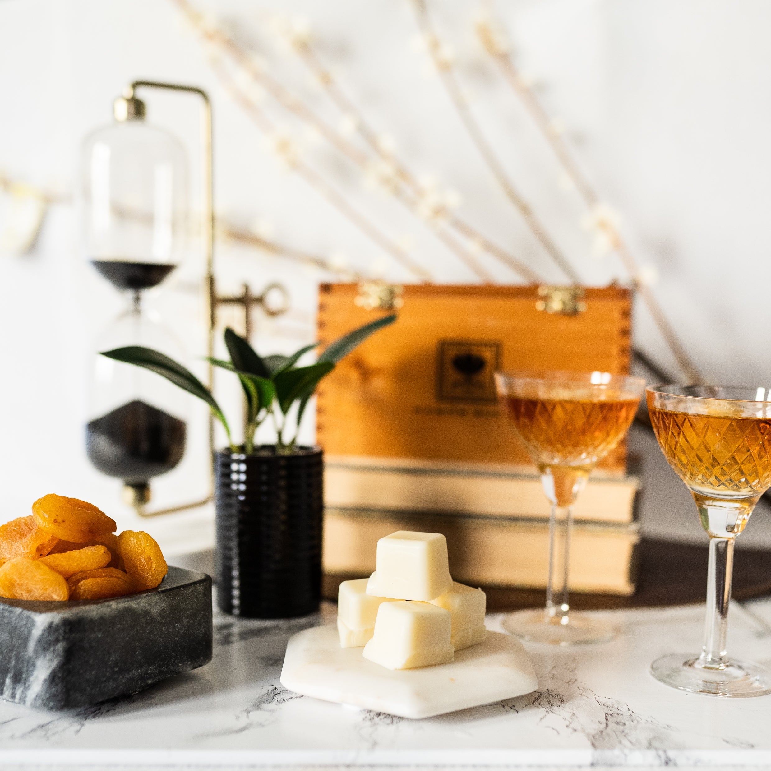 Tobacco Apricot Candle, Wax Melt, Diffuser & Room Spray-zoom-8