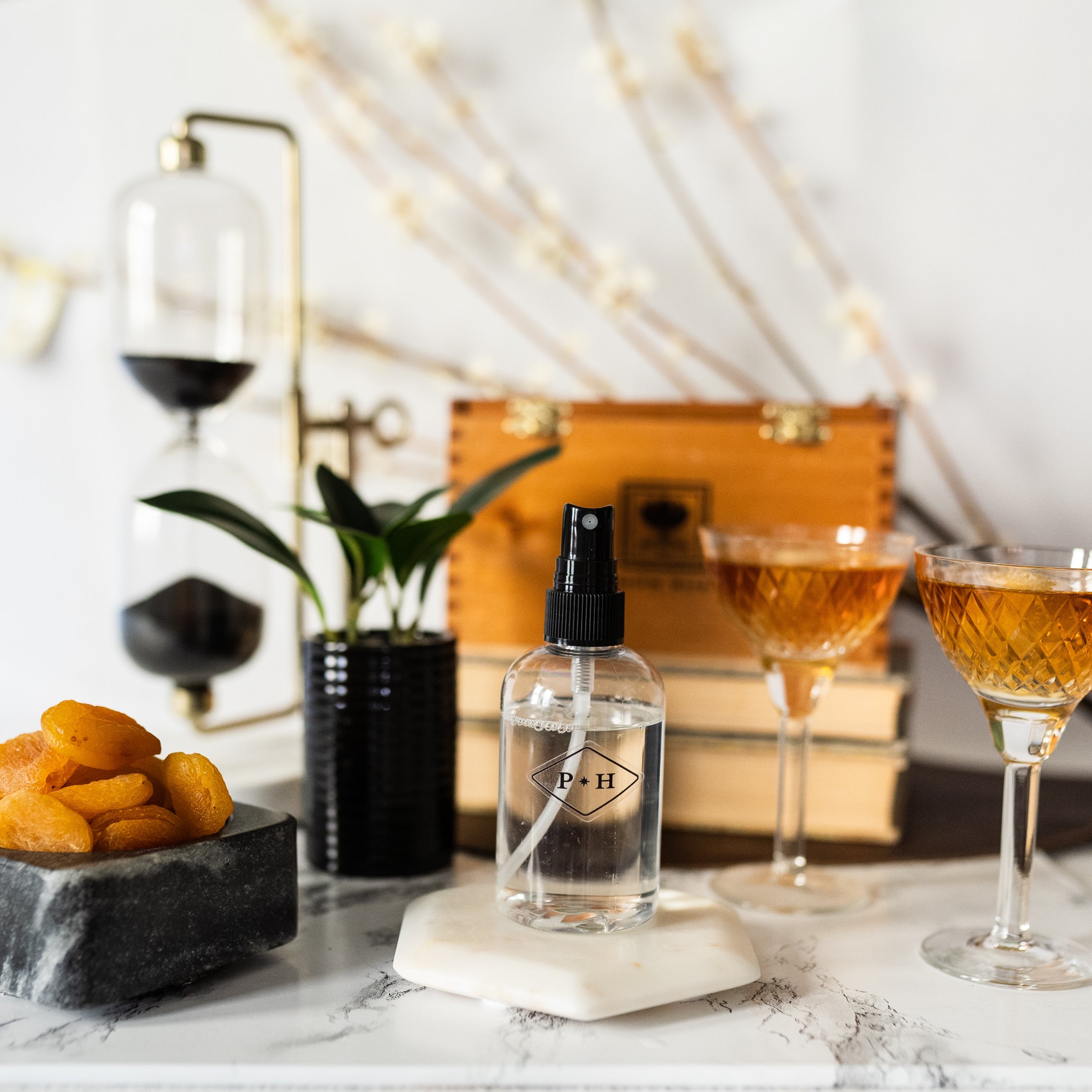 Tobacco Apricot Candle, Wax Melt, Diffuser & Room Spray-zoom-7