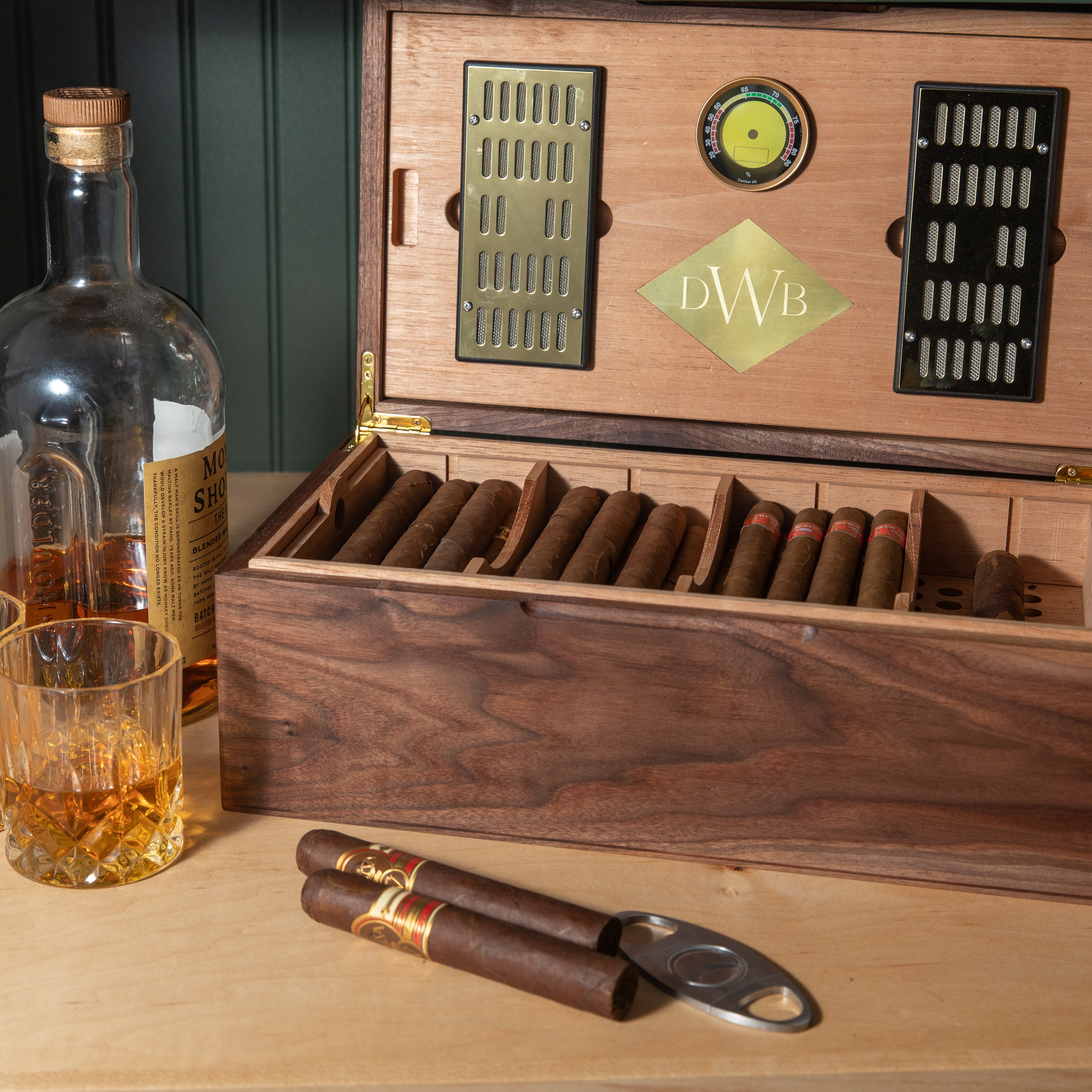 Cigar Humidor |  Black Walnut with Spanish Cedar Lining - 80 Capacity-zoom-16