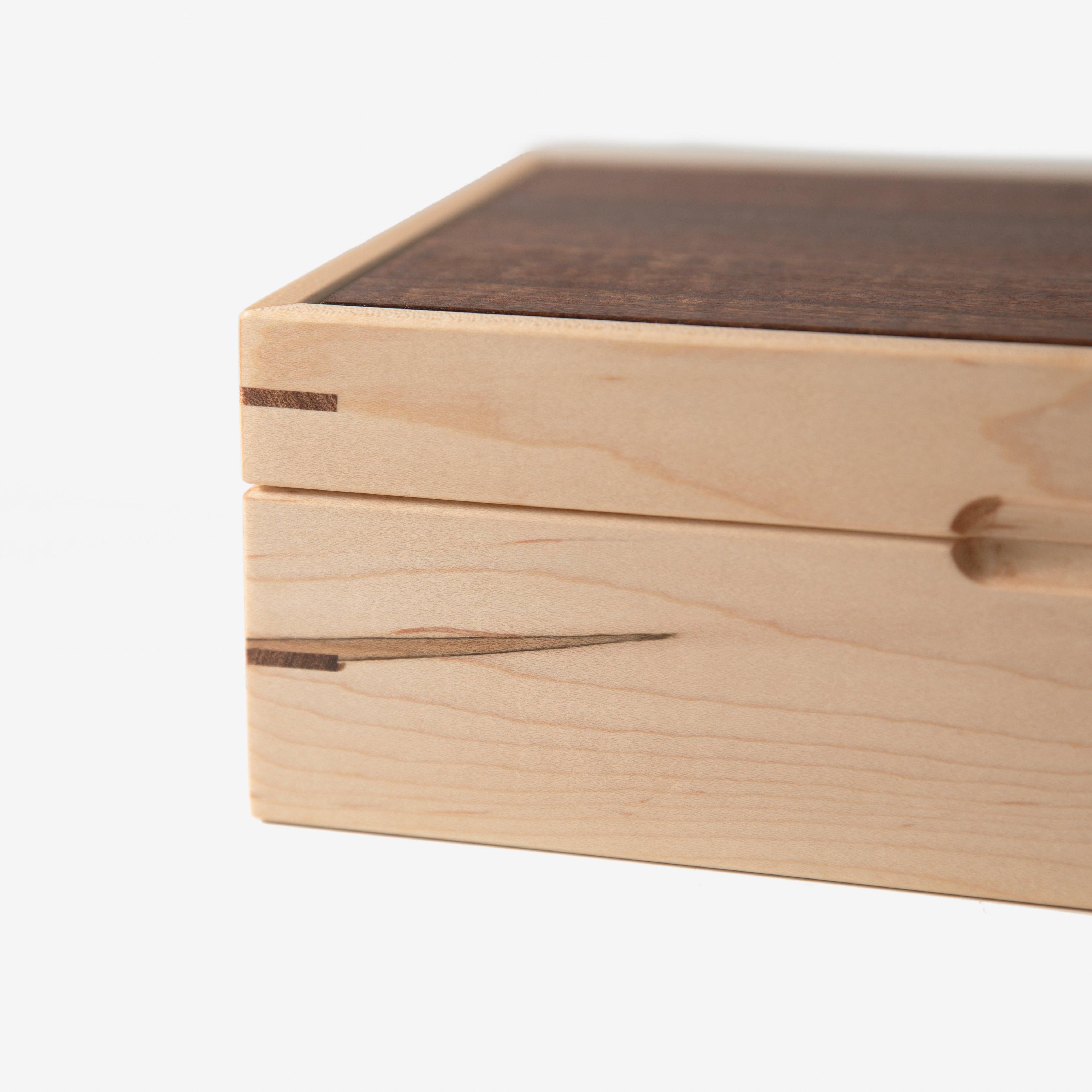 Watch Box |  Curly Maple and Sapele Mahogany | 8 Watch Compartments-zoom-10