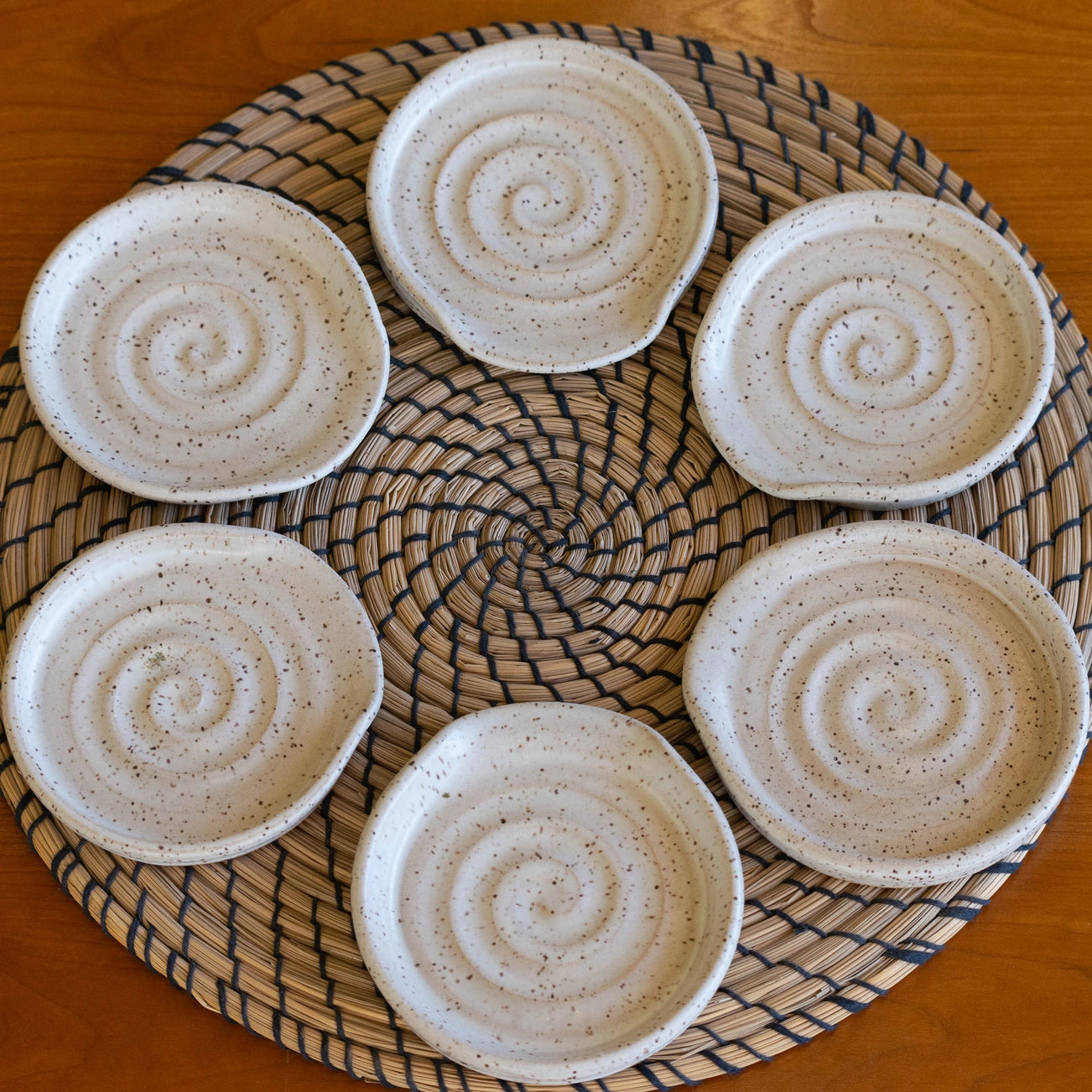 Speckled White Spoon Rest-3