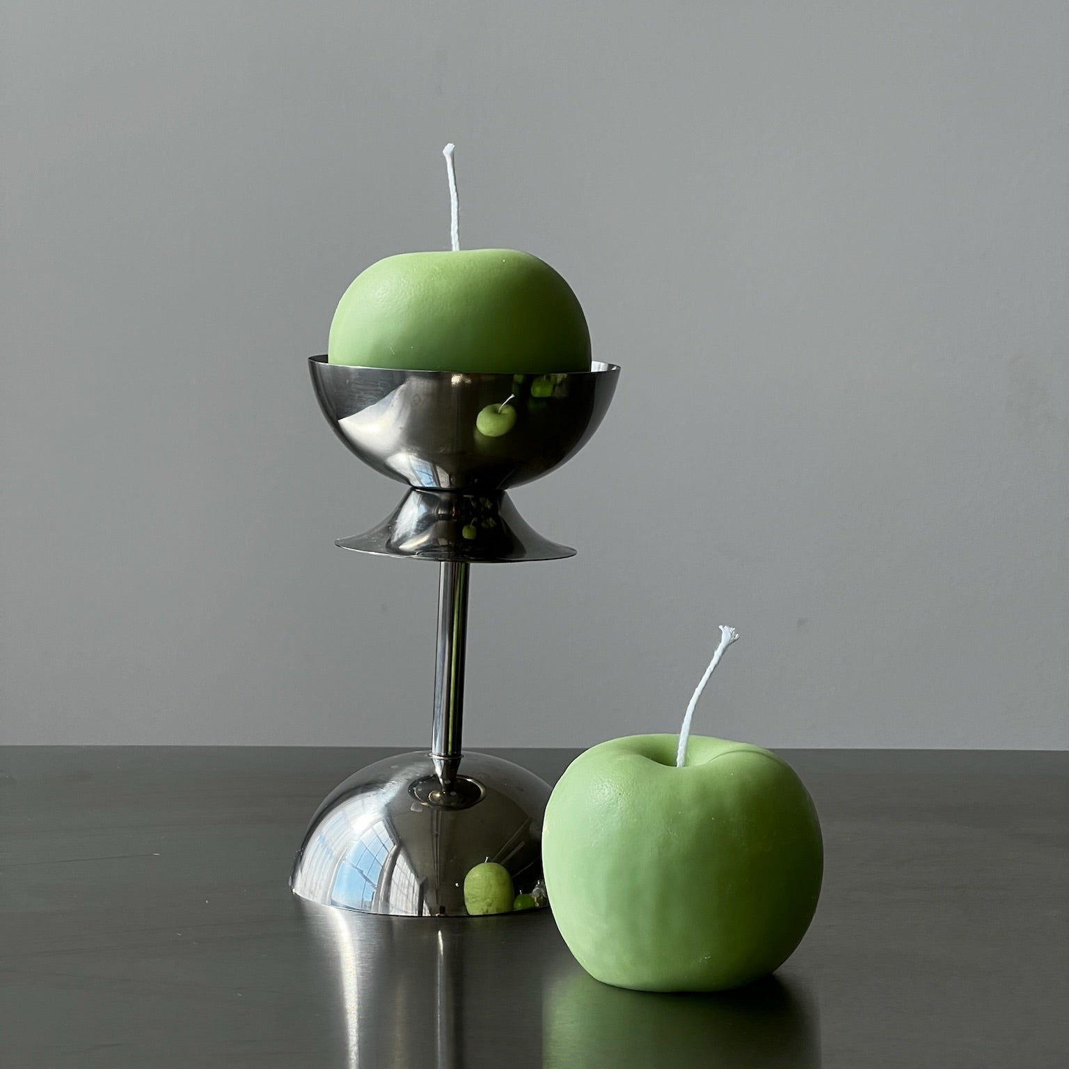 Apple Candle-1